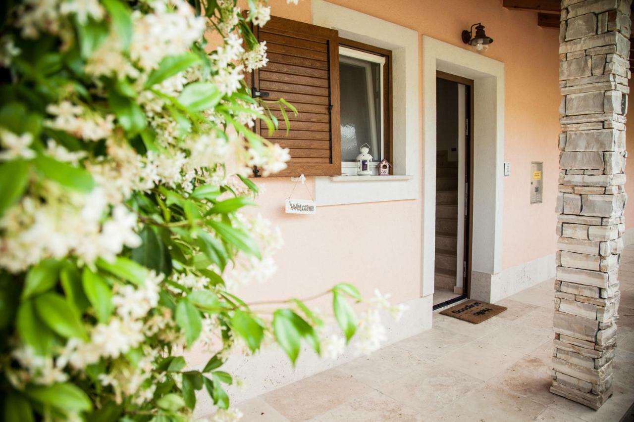 Apartment In Villa, Near Piran سترونجان المظهر الخارجي الصورة